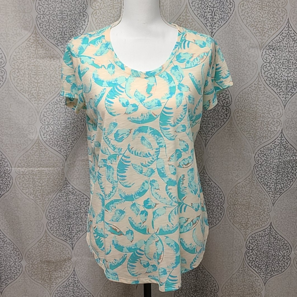 Lauren Conrad tee